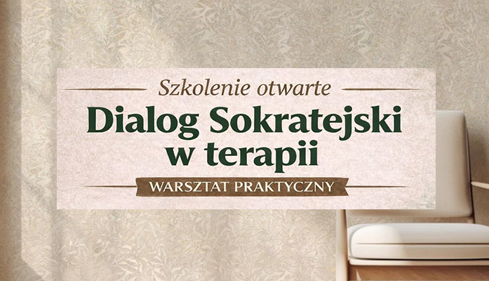 Zdjęcie pustego pokoju z fotelem i napisy